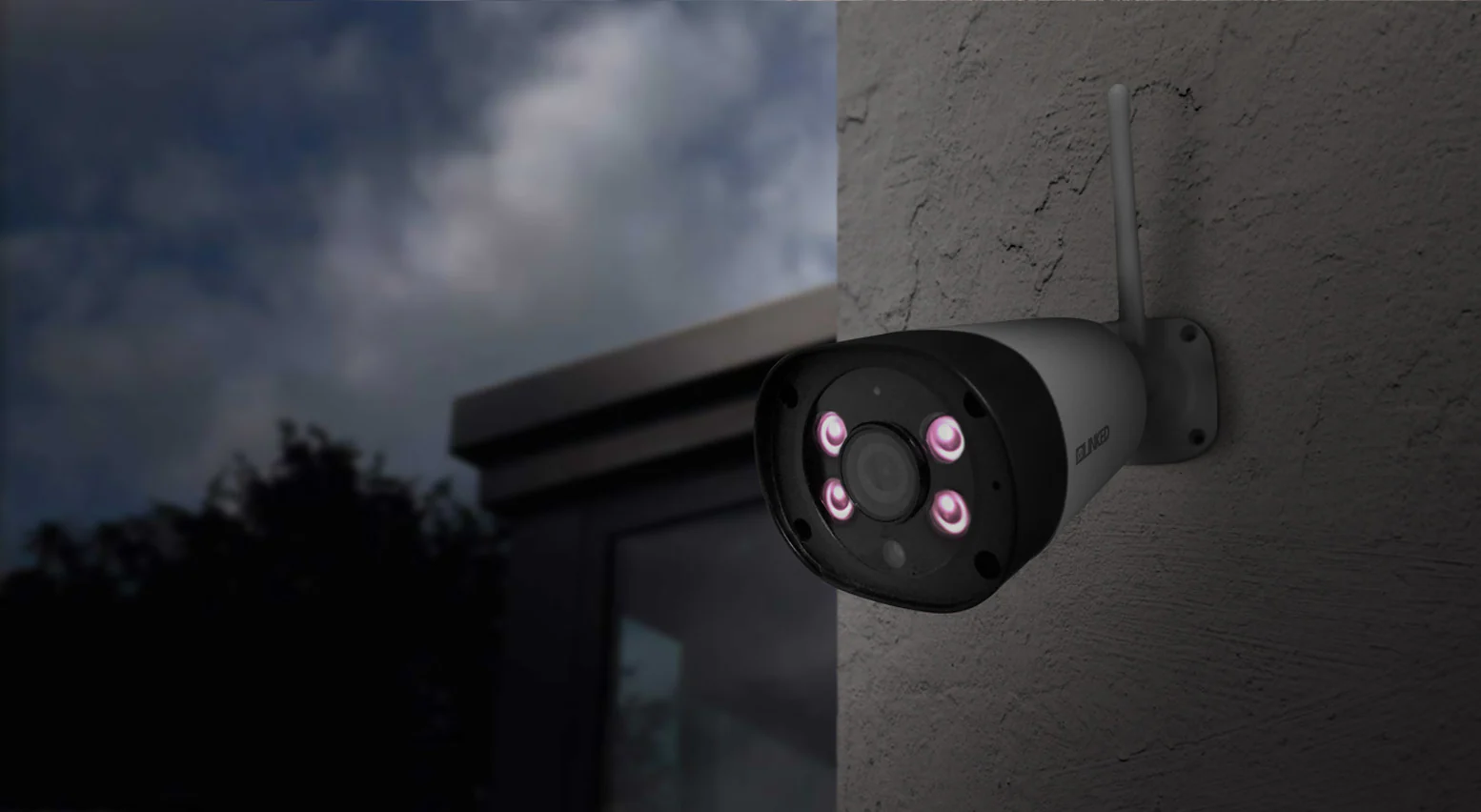 X10 LINKED LF3 Outdoor 1080p HD Floodlight WiFi Camera w/Audio - Image 4